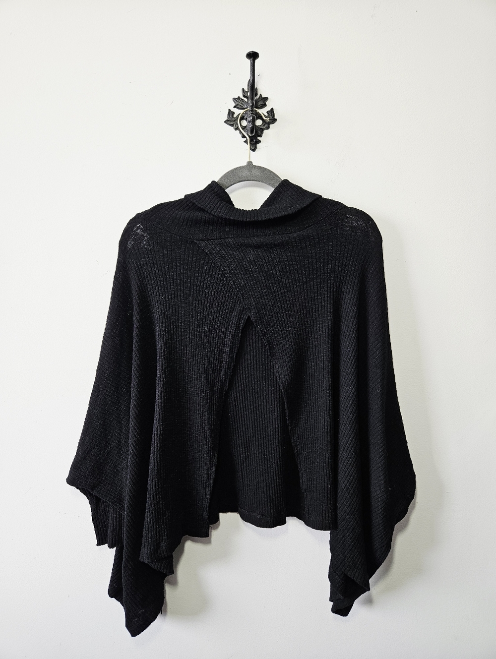Free People Beach World Traveler Cowl Neck Pullover Size L Black Split Back Top - Picture 3 of 6